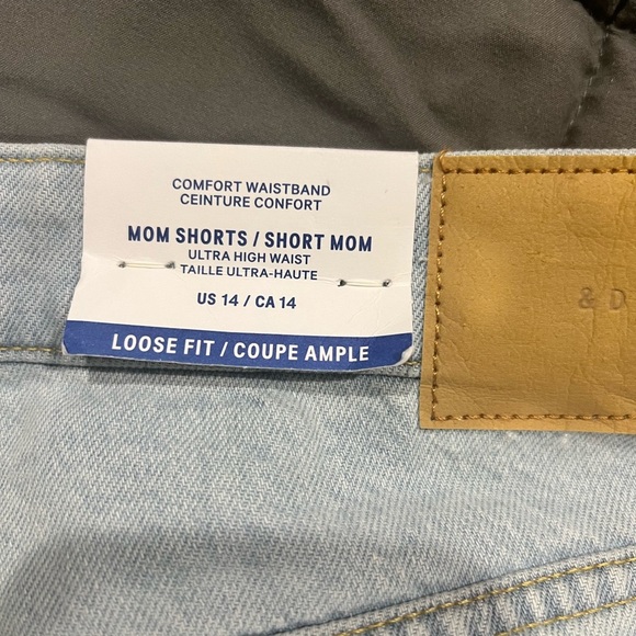 Women’s H&M mom shorts 14 new NWT distressed‎ - Picture 5 of 12